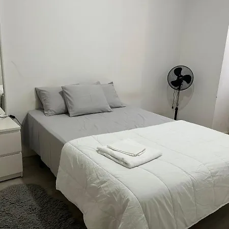 Privado בית אירוח *
